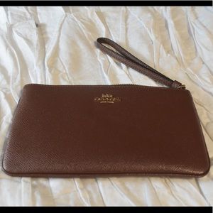 Coach Large Wristlet F57466